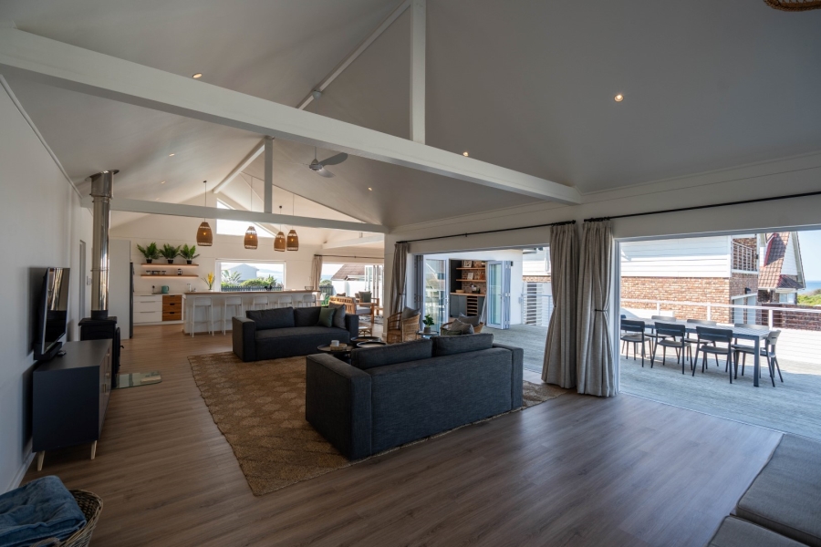 4 Bedroom Property for Sale in West Beach Eastern Cape